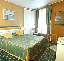 Hotel PRINCESSE ISABELLE - PUTEAUX, Paris, France