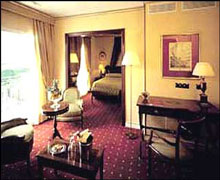 Hotel MELIA ROYAL ALMA, Paris, France