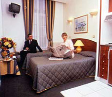 3 photo hotel LE PATIO ST ANTOINE HOME PLAZZA, Paris, France