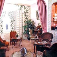 4 photo hotel ATEL LA BOURDONNAIS, Paris, France