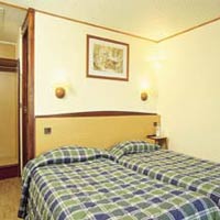 2 photo hotel CAMPANILE-PARIS ST DENIS QUAI DE ST OUEN, Paris, France