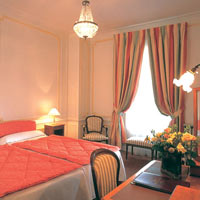 2 photo hotel HOTEL BRIGHTON, Paris, France