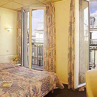 2 photo hotel HOTEL DES BATIGNOLLES, Paris, France