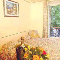 3 photo hotel HOTEL DES BATIGNOLLES, Paris, France