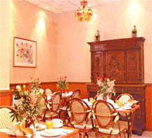 2 photo hotel ATEL ATLANTA FROCHOT, Paris, France