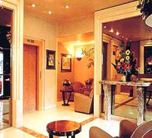 3 photo hotel REGETEL YLLEN EIFFEL HOTEL, Paris, France