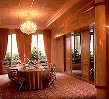 5 photo hotel GOLDEN TULIP ROYAL GARDEN CHAMPS-ELYS?ES, Paris, France