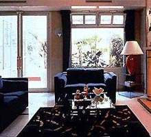 Hotel GOLDEN TULIP ROYAL GARDEN CHAMPS-ELYS?ES, Paris, France