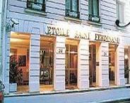 4 photo hotel BEST WESTERN ETOILE ST FERDINAND, Paris, France