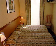 2 photo hotel COMFORT INN MOUFFETARD LATIN QUARTER, Paris, France