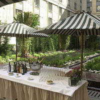 4 photo hotel HILTON ARC DE TRIOMPHE, Paris, France