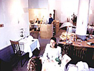 2 photo hotel NOVOTEL CHATEAU DE VERSAILLES, Paris, France