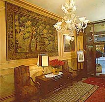 3 photo hotel ATEL SAINT GERMAIN DES PRES, Paris, France