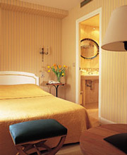 4 photo hotel HOTEL MAYFAIR, Paris, France