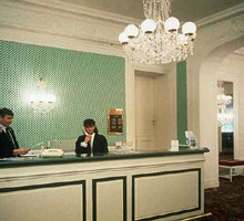 Hotel MERCURE PAR RONCERAY OPERA 3*, Paris, France