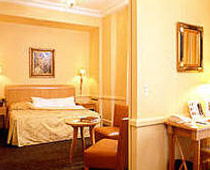4 photo hotel WEST END HOTEL, Paris, France