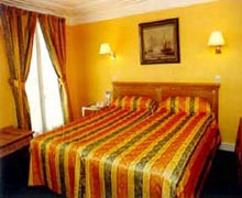 Hotel EMERAUDE HOTEL LOUVRE MONTANA, Paris, France