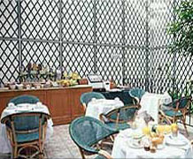 4 photo hotel BEST WESTERN HOTEL EIFFEL CAMBRONNE, Paris, France