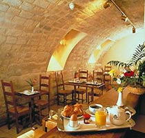 4 photo hotel ATEL LOUVRE SAINT ROMAIN, Paris, France