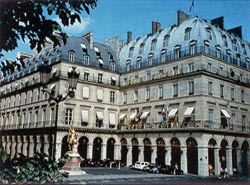 4 photo hotel REGINA HOTEL, Paris, France
