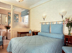 Hotel REGINA HOTEL, Paris, France