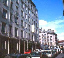 2 photo hotel LE CHAPLAIN RIVE GAUCHE, Paris, France