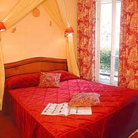 3 photo hotel HOTEL DE LA MOTTE PICQUET, Paris, France