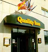 2 photo hotel QUALITY INN PARIS LA DEFENSE, Paris, France