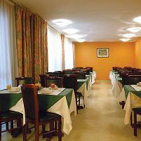 Hotel CLASSICS PARC DES EXOPOSITIONS, Paris, France