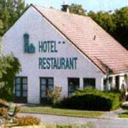 Hotel CAMPANILE CHANTILLY, Paris, France