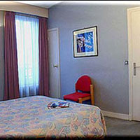 4 photo hotel LYON BASTILLE HOTEL, Paris, France