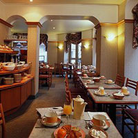 2 photo hotel MERCURE PARIS LAFAYETTE 2*, Paris, France