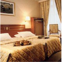 2 photo hotel HOTEL MORIS, Paris, France