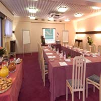 2 photo hotel QUALITY HOTEL RUEIL LA DEFENSE, Paris, France