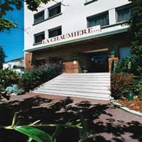 Hotel QUALITY HOTEL RUEIL LA DEFENSE, Paris, France