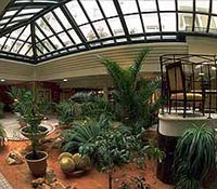 2 photo hotel VILLA BEAUMARCHAIS, Paris, France