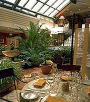 9 photo hotel VILLA BEAUMARCHAIS, Paris, France