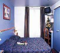 2 photo hotel COMFORT HOTEL LAMARCK, Paris, France