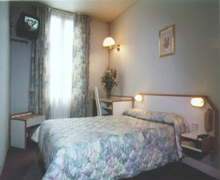 2 photo hotel ABOTEL PRINTANIA MAILLOT, Paris, France