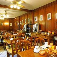 2 photo hotel GRAND HOTEL DES GOBELINS, Paris, France